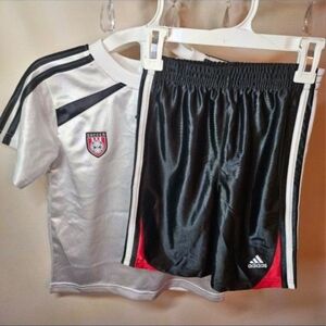 Adidas Soccer Jersey and Shorts Set For Boys Size 6T